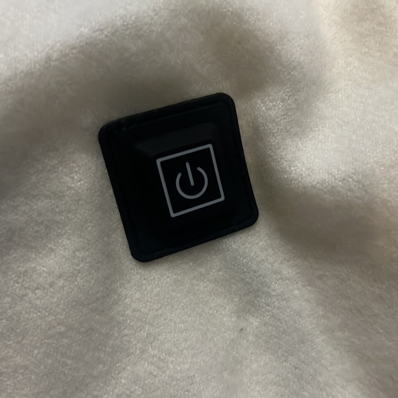 genovegawinter heated scarf beige color - Picture 4 of 5